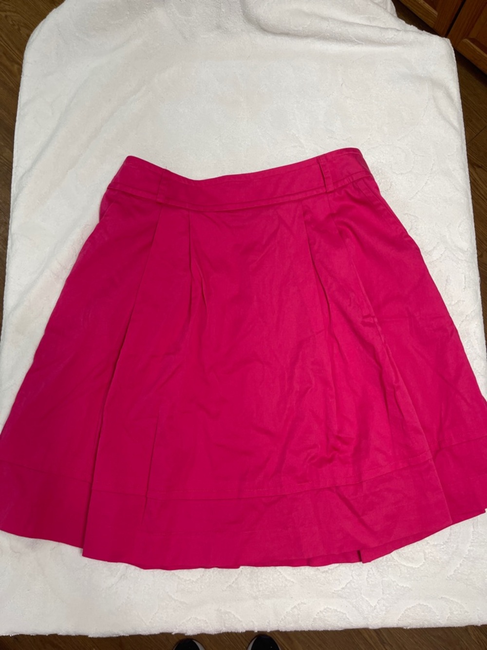WHBM Pink Pleated w/ Pockets A-Line Midi Skirt - Sz 2